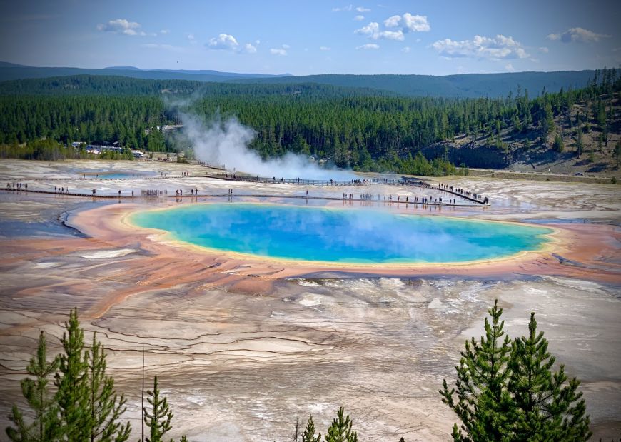 Hikes in Old Faithful Area - Yellowstone Hiking Trails - Yellowstone ...